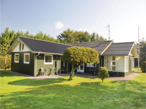 Four-Bedroom Holiday Home in Blavand